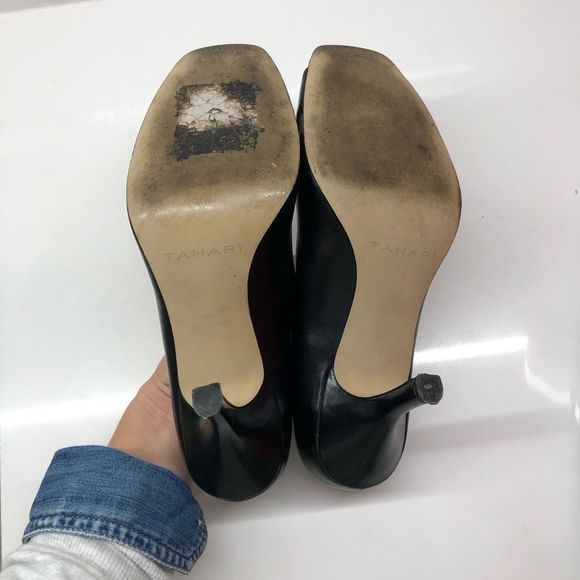 ☝️FREE WITH PURCHASE☝️TAHARI open toe heels - Picture 3 of 5